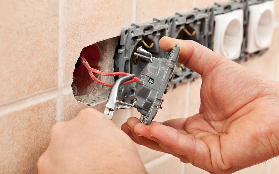 travail électricien Brie-Comte-Robert
